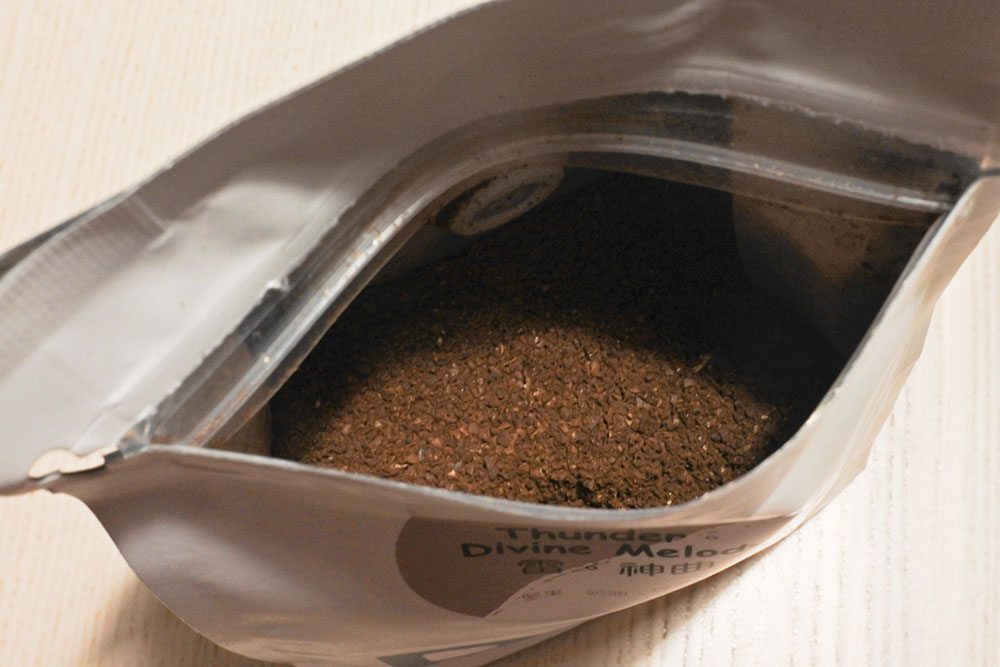 コーヒー豆パッケージの中