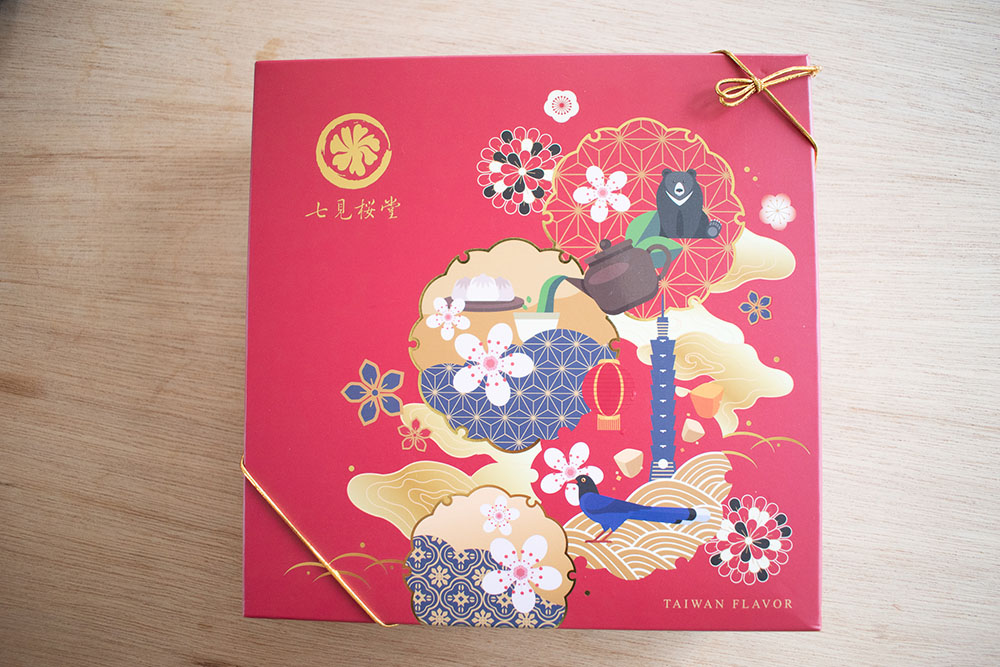 唐紅手信三明治餅のパッケージ